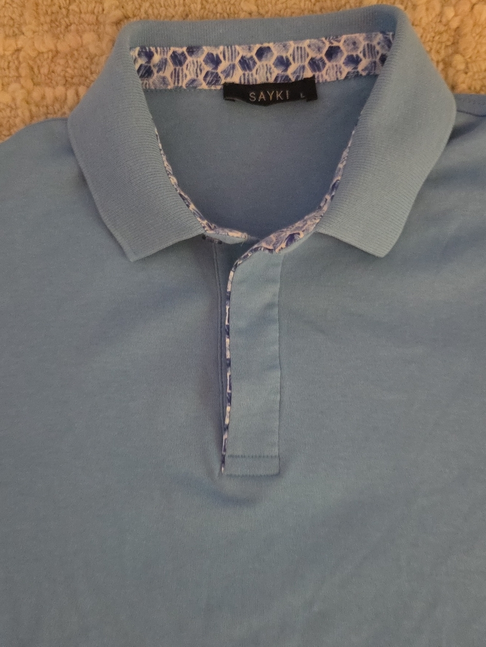 SAYKI Blue Short Sleeve Polo Shirt Large - Geometric Pattern Collar Flawless, L